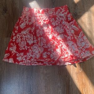 Old Navy Red and White Pleated Skater Mini Skirt